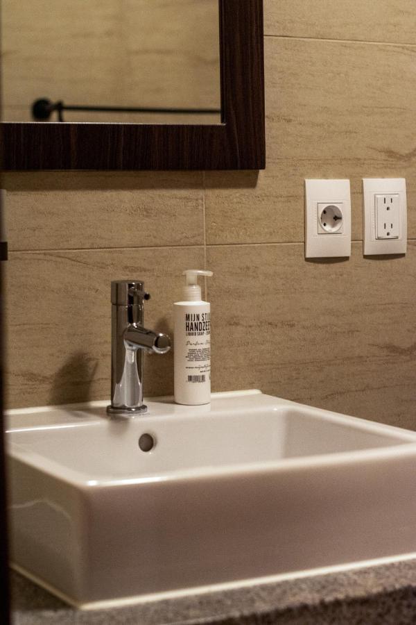 Blue Bay Resort Luxury Apartment Green View Dorp Dorp Sint Michiel Esterno foto